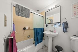 Condominium, 100 Atlantic ave, Long Beach, CA 90802 - 16