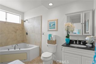 Condominium, 16778 Bayview dr, Huntington Beach, CA 92649 - 26