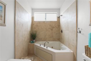 Condominium, 16778 Bayview dr, Huntington Beach, CA 92649 - 27