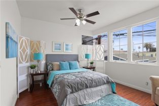 Condominium, 16778 Bayview dr, Huntington Beach, CA 92649 - 6