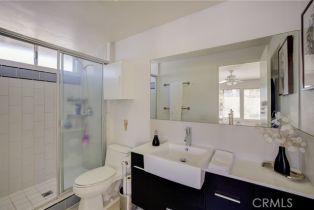 Single Family Residence, 18027 Delano st, Encino, CA 91316 - 29