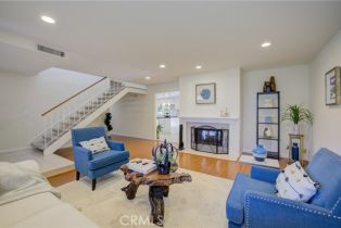 Single Family Residence, 18027 Delano st, Encino, CA 91316 - 4