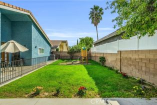 Single Family Residence, 10463 White Oak ave, Granada Hills, CA 91344 - 28