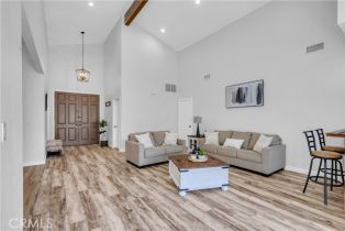 Single Family Residence, 10463 White Oak ave, Granada Hills, CA 91344 - 3