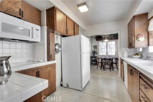 Single Family Residence, 1050 Fairmount rd, Burbank, CA 91501 - 15