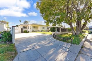 Single Family Residence, 17208 Kingsbury ST, Granada Hills, CA  Granada Hills, CA 91344