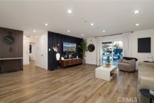 Single Family Residence, 22642 Hatteras st, Woodland Hills, CA 91367 - 14