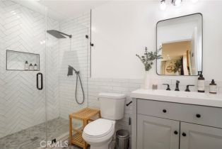 Single Family Residence, 22642 Hatteras st, Woodland Hills, CA 91367 - 22