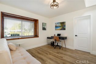 Single Family Residence, 22642 Hatteras st, Woodland Hills, CA 91367 - 29