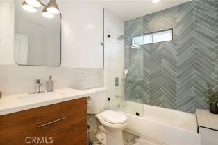 Single Family Residence, 22642 Hatteras st, Woodland Hills, CA 91367 - 31