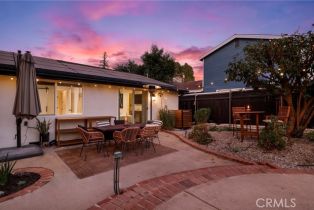 Single Family Residence, 22642 Hatteras st, Woodland Hills, CA 91367 - 45