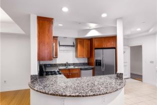 Condominium, 15206 Burbank blvd, Sherman Oaks, CA 91411 - 11