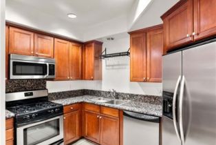 Condominium, 15206 Burbank blvd, Sherman Oaks, CA 91411 - 14