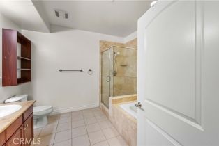 Condominium, 15206 Burbank blvd, Sherman Oaks, CA 91411 - 23