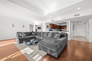 Condominium, 12449 Kling st, Studio City, CA 91604 - 10
