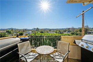 Condominium, 12449 Kling st, Studio City, CA 91604 - 12