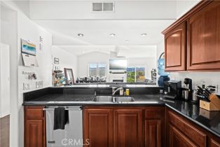 Condominium, 12449 Kling st, Studio City, CA 91604 - 16