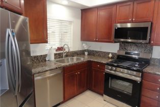 Condominium, 15206 Burbank blvd, Sherman Oaks, CA 91411 - 18