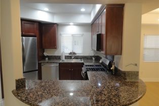 Condominium, 15206 Burbank blvd, Sherman Oaks, CA 91411 - 22
