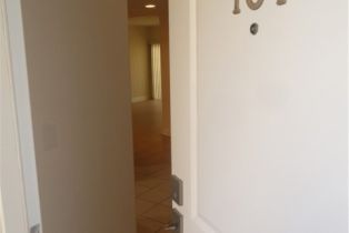 Condominium, 15206 Burbank blvd, Sherman Oaks, CA 91411 - 8