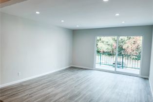 Condominium, 5460 White Oak ave, Encino, CA 91316 - 14