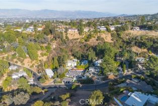 , 16652 Calneva dr, Encino, CA 91436 - 3