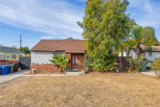 Single Family Residence, 2215 Brighton st, Burbank, CA 91504 - 4