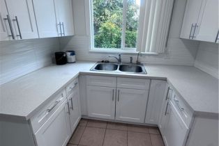 Single Family Residence, 5128 Fulton ave, Sherman Oaks, CA 91423 - 3