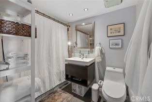 Condominium, 100 5th st, Long Beach, CA 90802 - 24