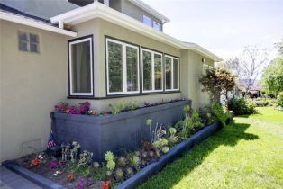 Single Family Residence, 506 East Grinnell drive, Burbank, CA 91501 - 2