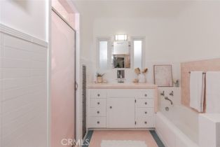 Single Family Residence, 233 Sparks st, Burbank, CA 91506 - 27