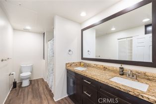 Apartment, 4045 Vineland ave, Studio City, CA 91604 - 14