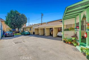 Residential Income, 1700 Grismer ave, Burbank, CA 91504 - 6