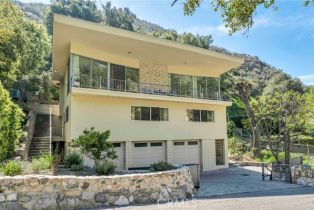 Single Family Residence, 1220 Country Club DR, CA  , CA 91501