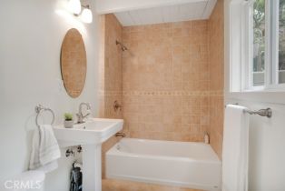 Single Family Residence, 850 Country Club dr, Burbank, CA 91501 - 27