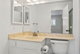 Townhouse, 1706 Grismer ave, Burbank, CA 91504 - 25