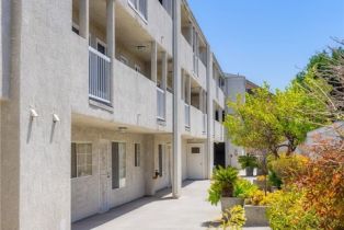 Townhouse, 1706 Grismer ave, Burbank, CA 91504 - 3