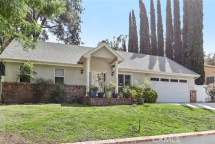 Single Family Residence, 21006 Dumetz rd, Woodland Hills, CA 91367 - 2