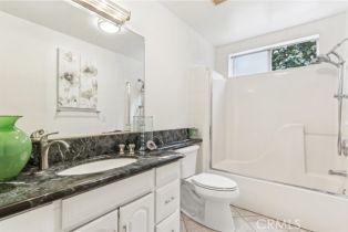 Single Family Residence, 21006 Dumetz rd, Woodland Hills, CA 91367 - 20