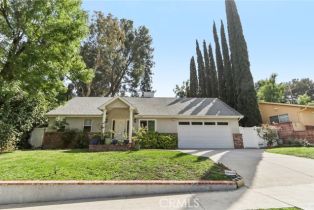 Single Family Residence, 21006 Dumetz rd, Woodland Hills, CA 91367 - 3