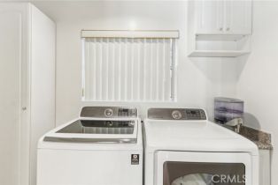 Single Family Residence, 21006 Dumetz rd, Woodland Hills, CA 91367 - 30