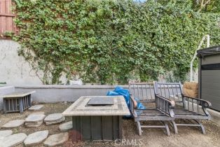 Single Family Residence, 21006 Dumetz rd, Woodland Hills, CA 91367 - 31