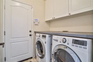 Single Family Residence, 6316 Newcastle ave, Encino, CA 91316 - 13