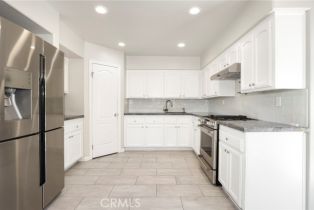 Single Family Residence, 272 Manzanita ln, Thousand Oaks, CA 91361 - 15