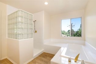 Single Family Residence, 272 Manzanita ln, Thousand Oaks, CA 91361 - 32