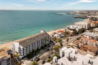 Condominium, 615 Esplanade, Redondo Beach, CA 90277 - 4