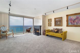 Condominium, 615 Esplanade, Redondo Beach, CA 90277 - 7