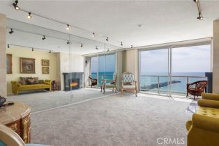 Condominium, 615 Esplanade, Redondo Beach, CA 90277 - 8