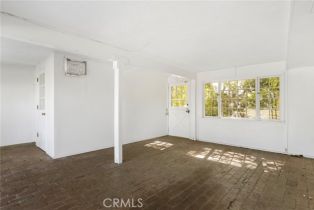 Single Family Residence, 11575 Amanda dr, Studio City, CA 91604 - 38