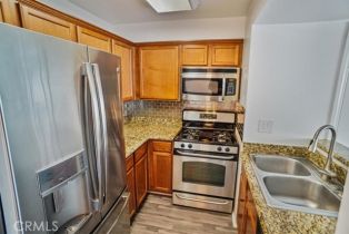 Condominium, 355 Maple st, Burbank, CA 91505 - 7